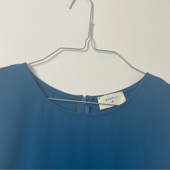 Everly Sleeveless Midi Dress Scalloped Edges Blue Size Medium - Picture 3 of 9